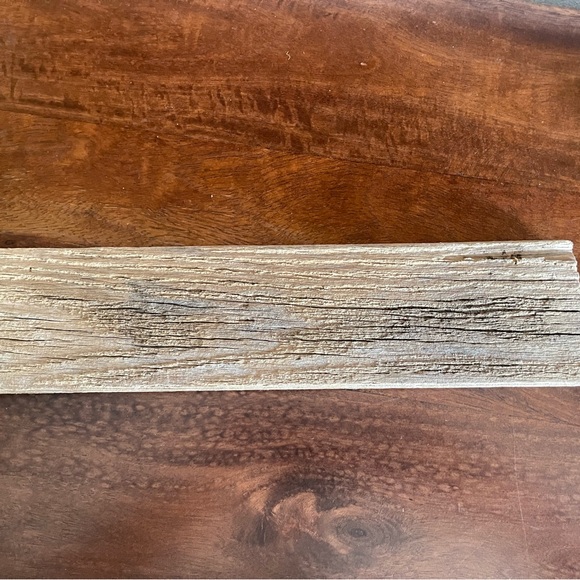 Peaceful wood sign decor - Picture 6 of 8